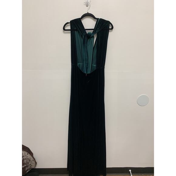 Revelry Green Velvet Halter Bridesmaids Dress Size Small - Picture 2 of 5